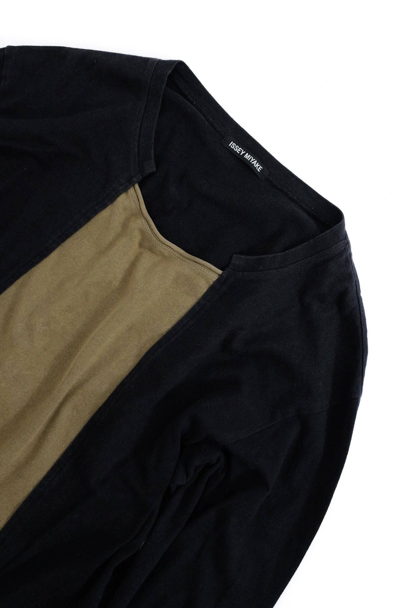 ISSEY MIYAKE Tee shirt Noir vintage, passéist — photo 2