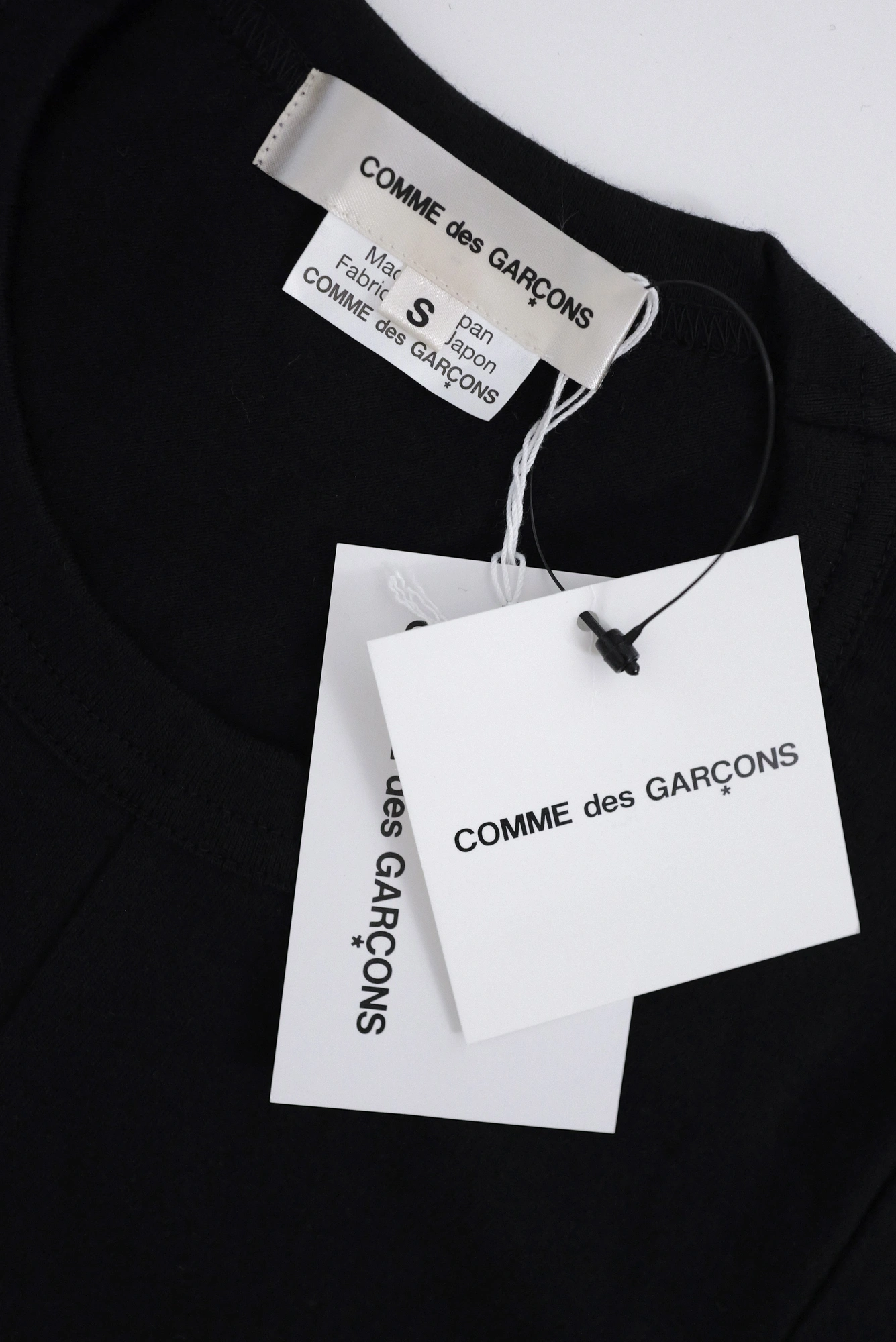 COMME DES GARÇONS Tee shirt Noir vintage, passéist — photo 3