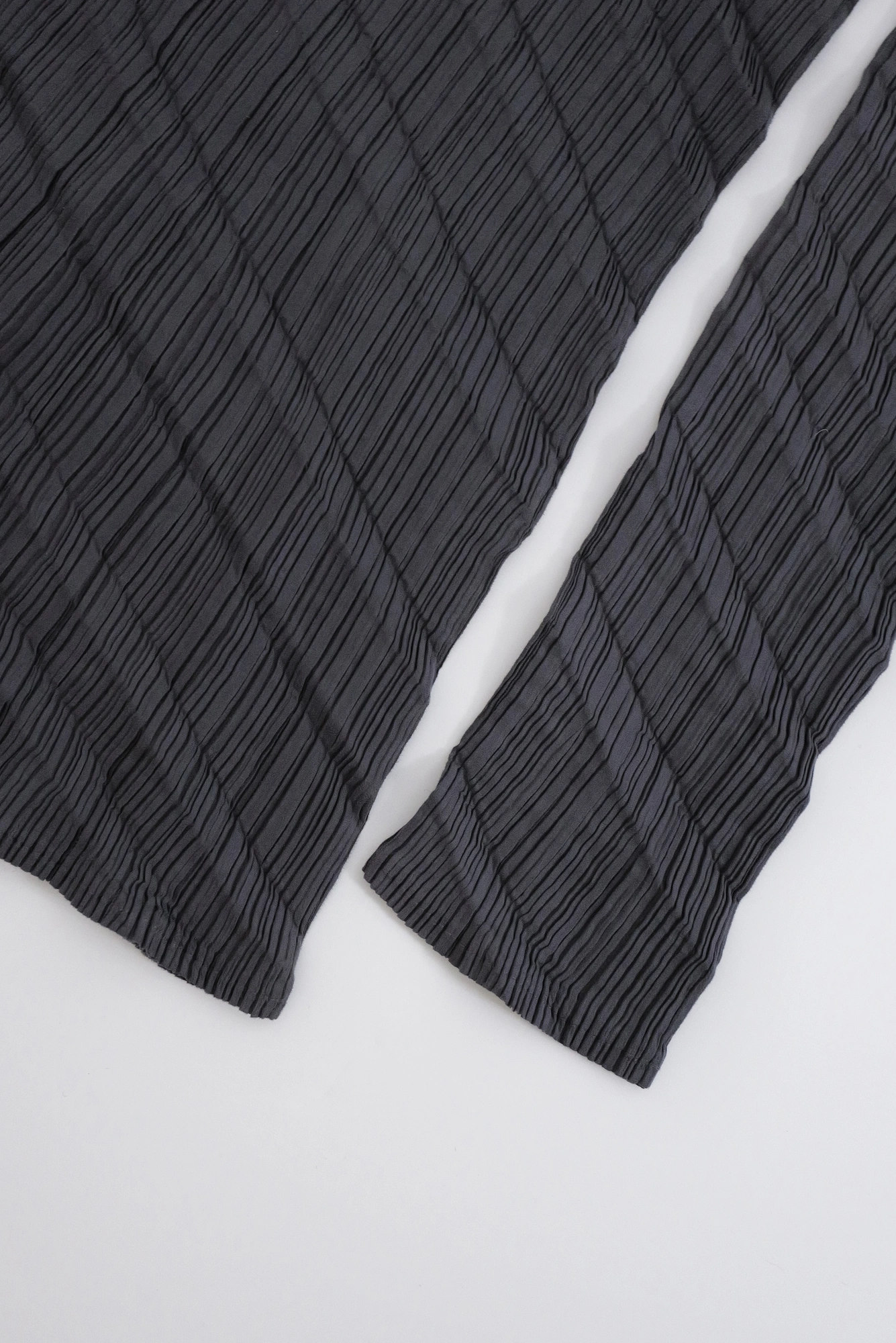 ISSEY MIYAKE Blouse Gris vintage, passéist — photo 4