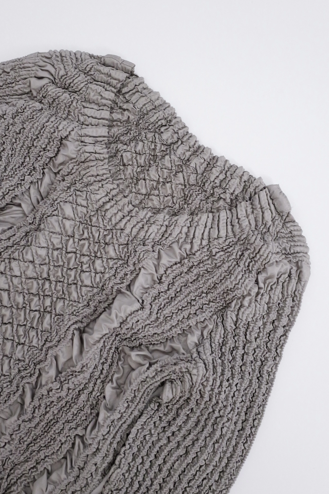YOSHIKI HISHINUMA Blouse Gris vintage, passéist — photo 2