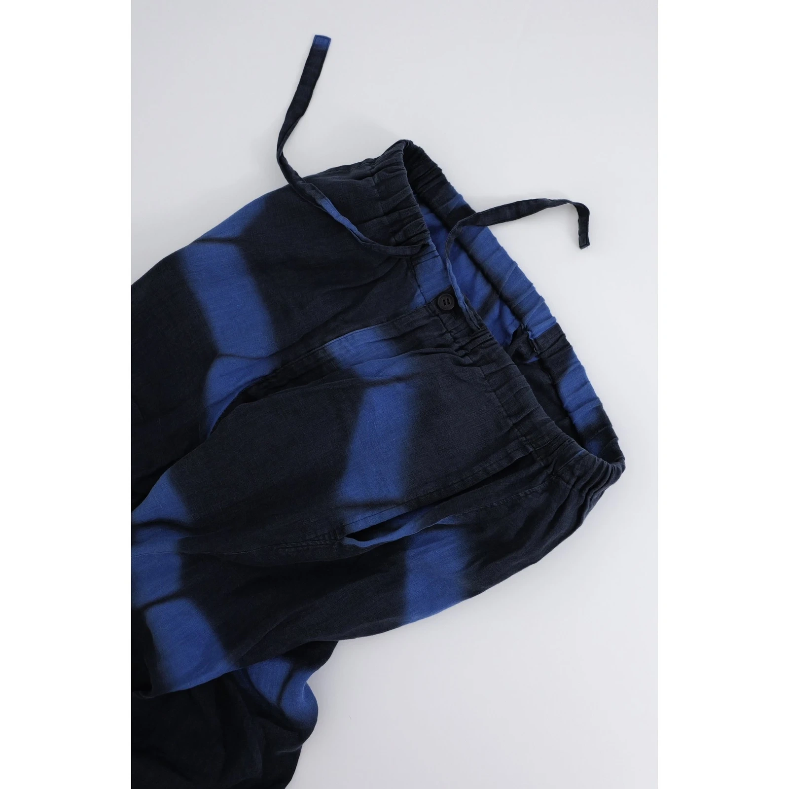 ISSEY MIYAKE Pantalon en lin Marine vintage, passéist — photo 2