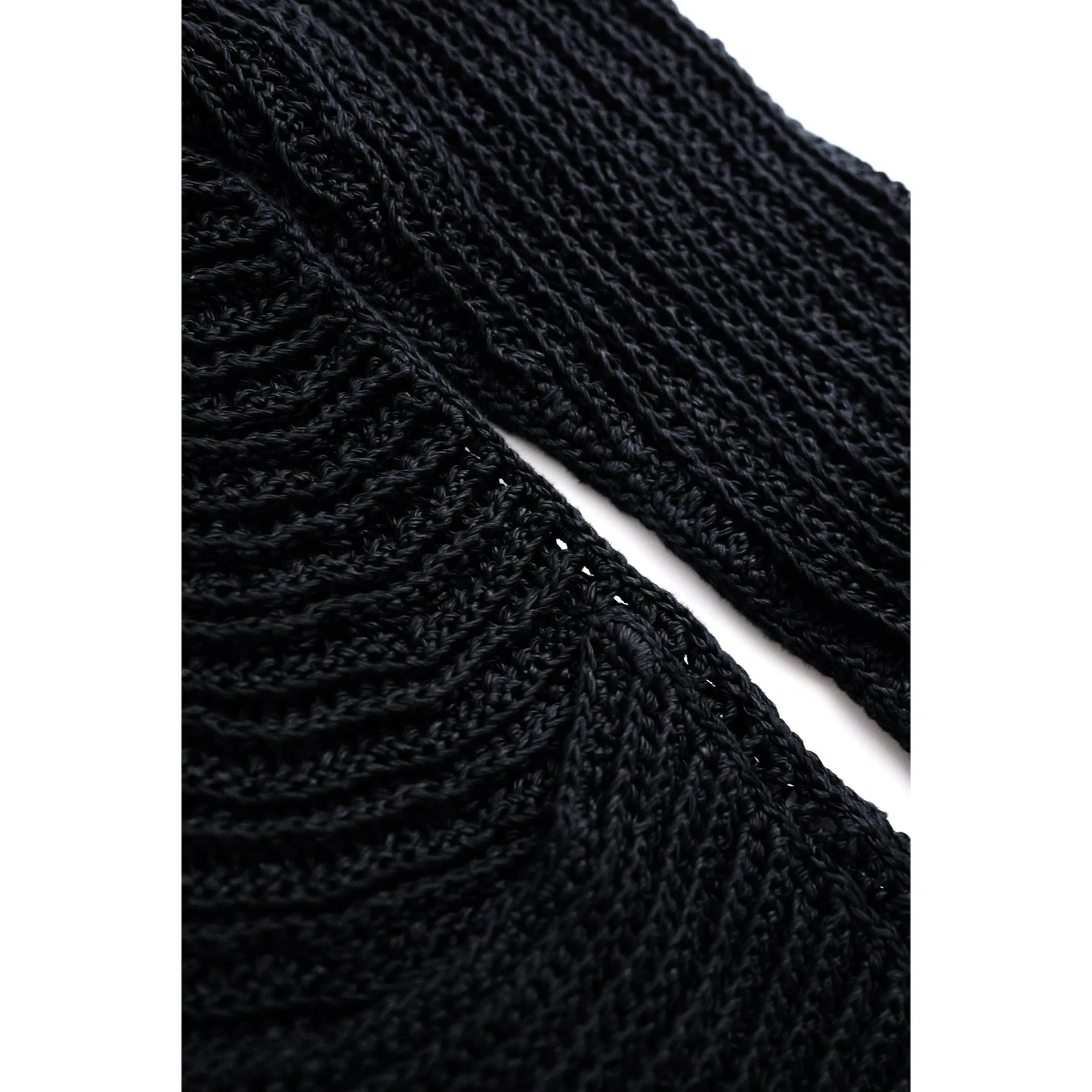 ISSEY MIYAKE Pull Noir vintage, passéist — photo 7