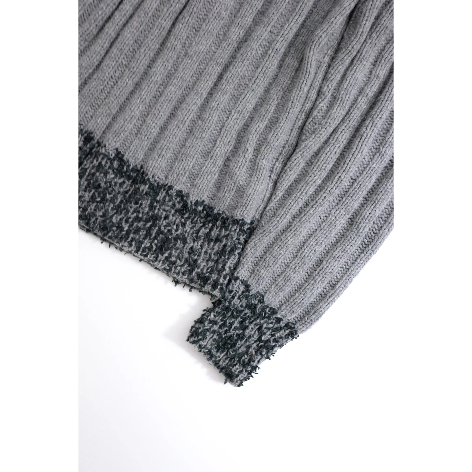 ISSEY MIYAKE Pull en laine Gris vintage, passéist — photo 3