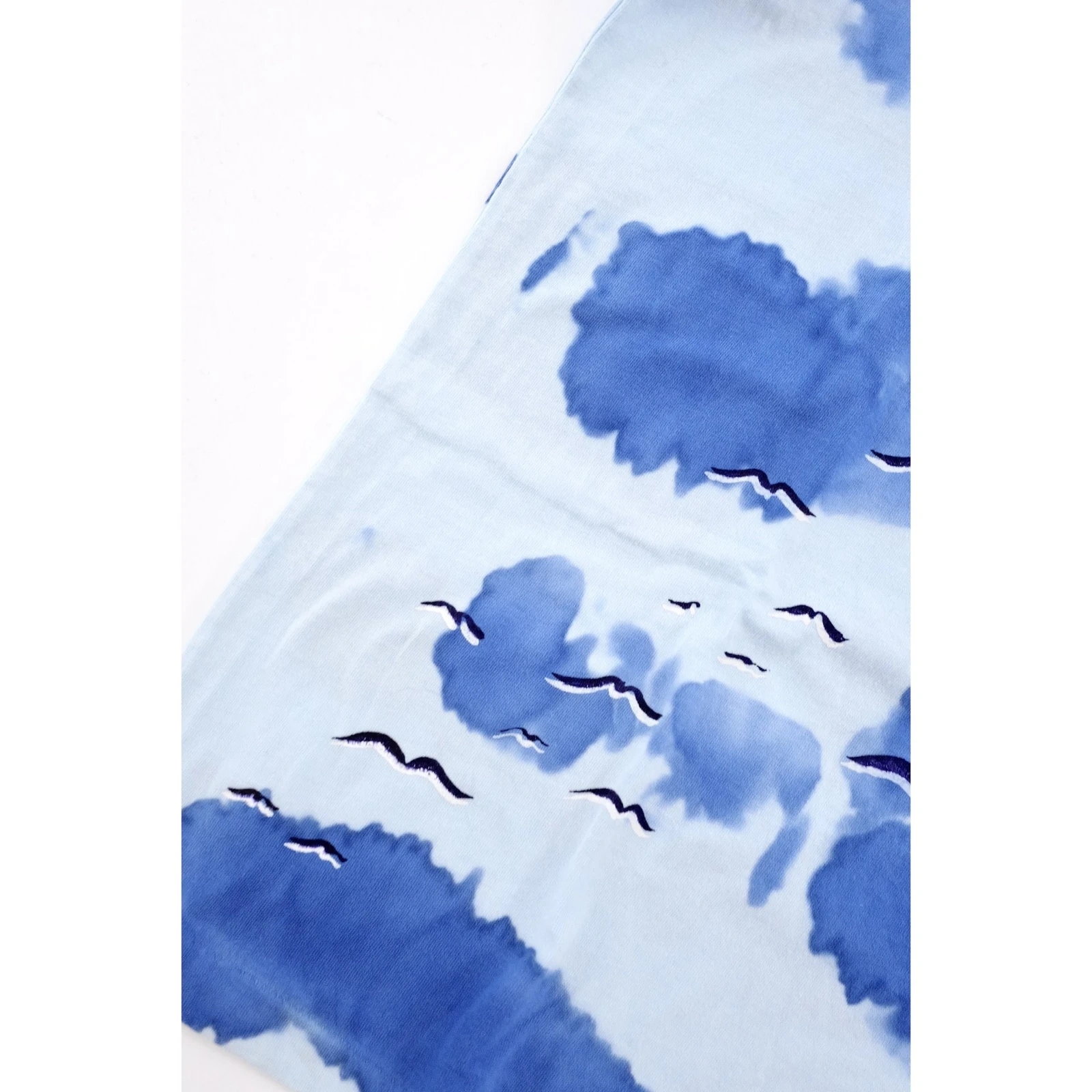 BLUE BLUE JAPAN T-shirt Bleu vintage, passéist — photo 4