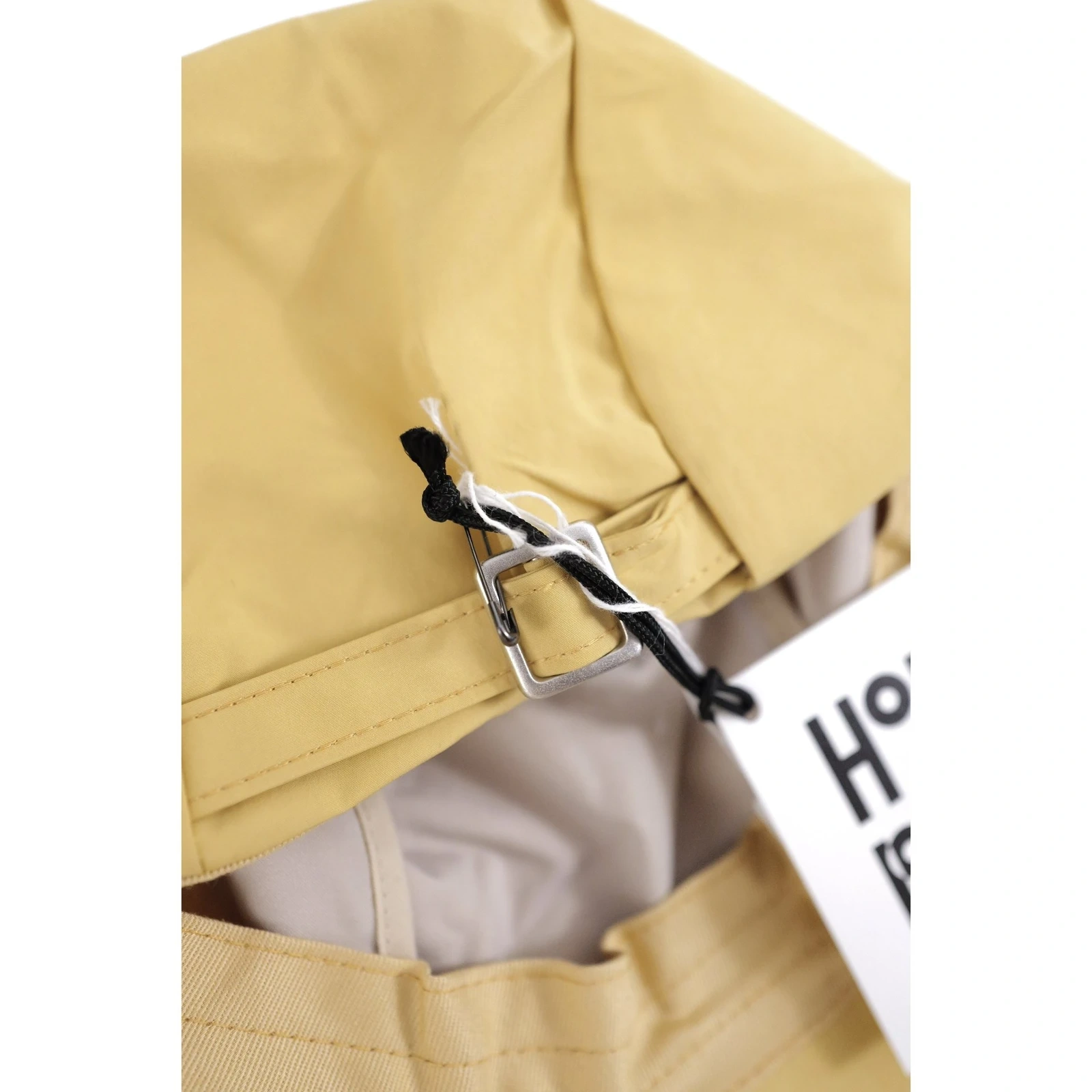 ISSEY MIYAKE Chapeau / bonnet Jaune vintage, passéist — photo 12