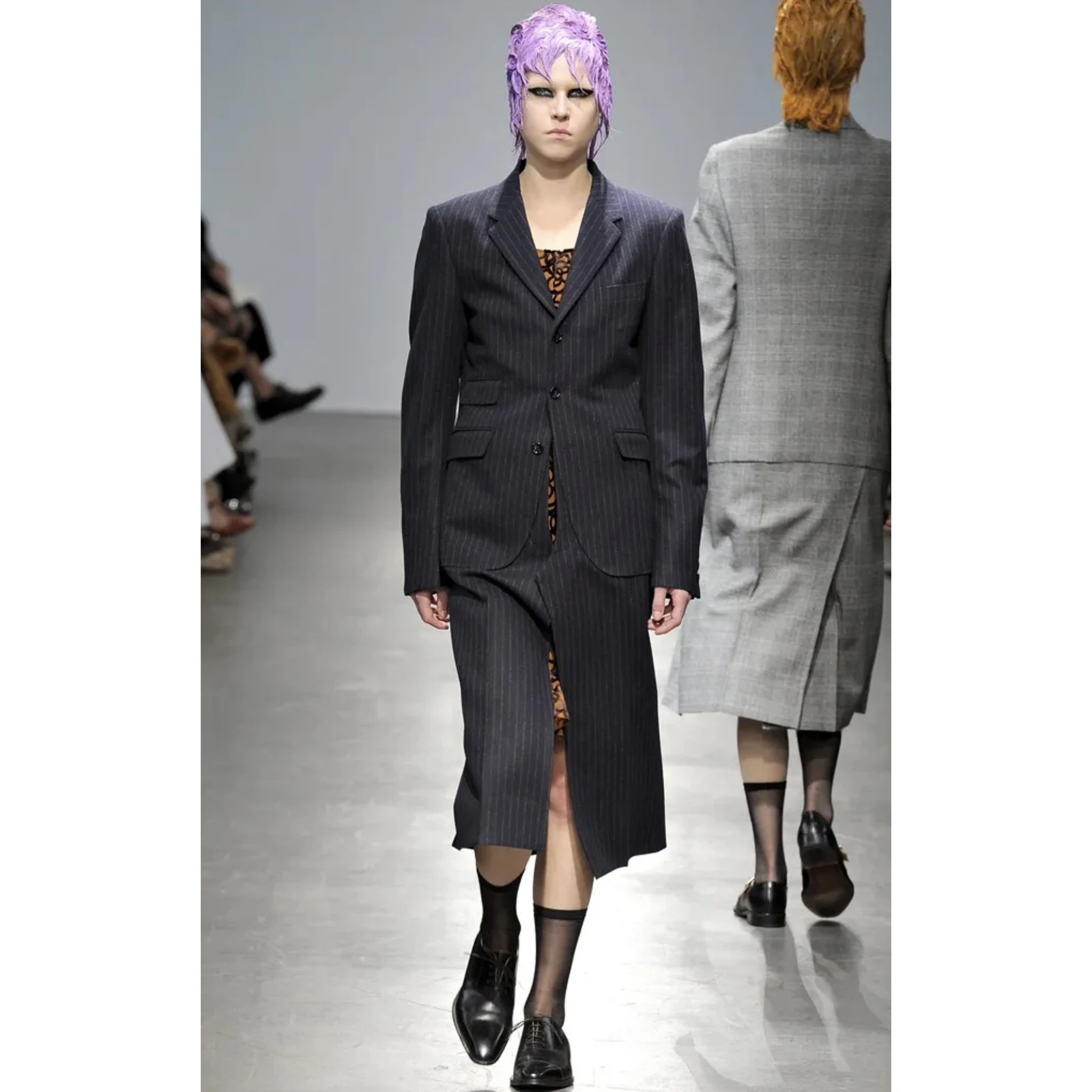 COMME DES GARÇONS Robe mi-longue Marron vintage, passéist — photo 15