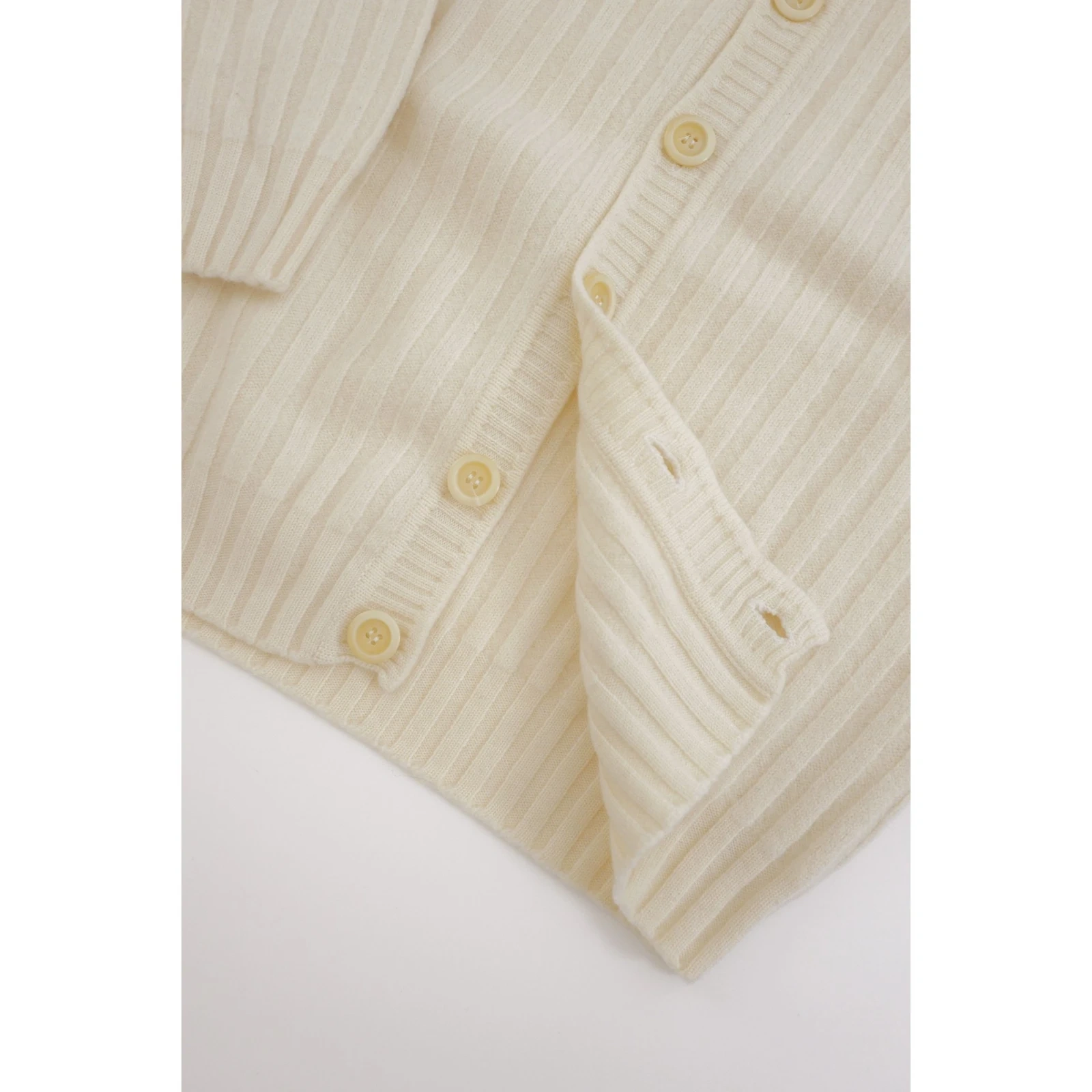 YOHJI YAMAMOTO Cardigan en laine Écru vintage, passéist — photo 10