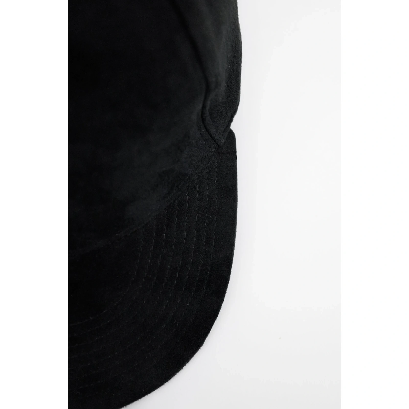 KIJIMA TAKAYUKI Chapeau / bonnet en cuir Noir vintage, passéist — photo 4