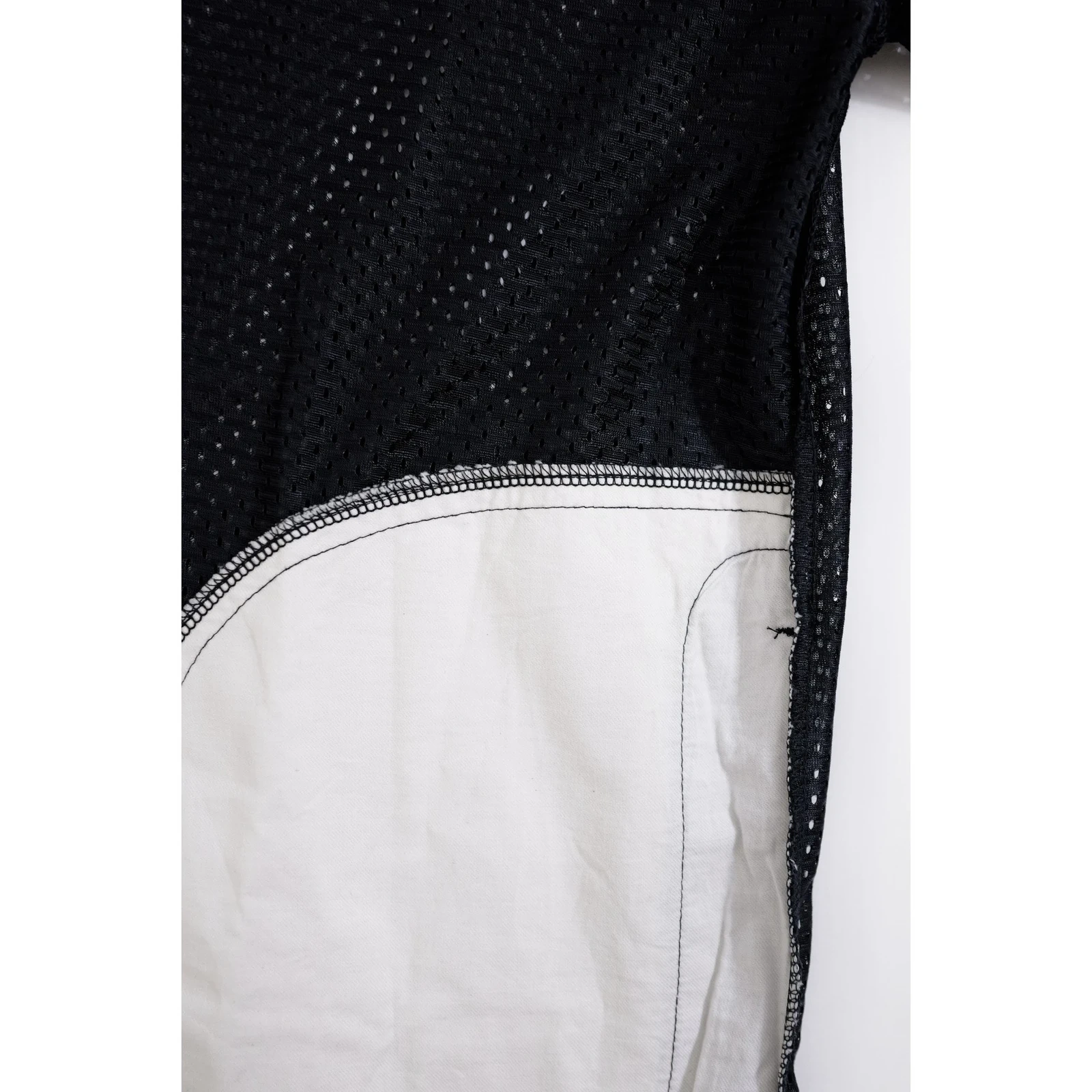 COMME DES GARÇONS T-shirt Noir vintage, passéist — photo 12