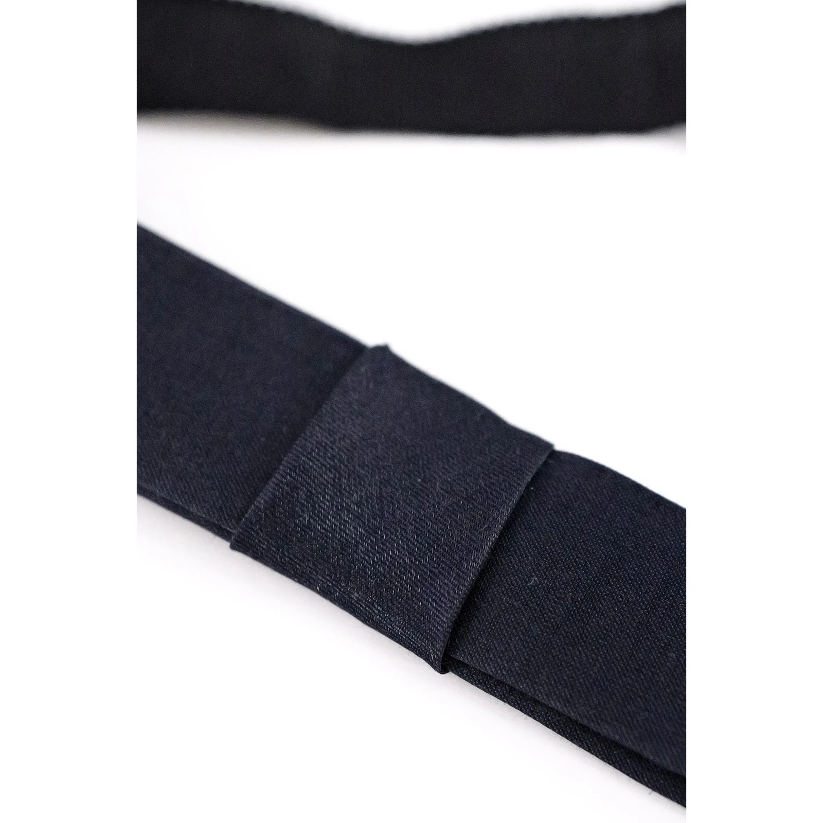 ISSEY MIYAKE Cravate Marine vintage, passéist — photo 6