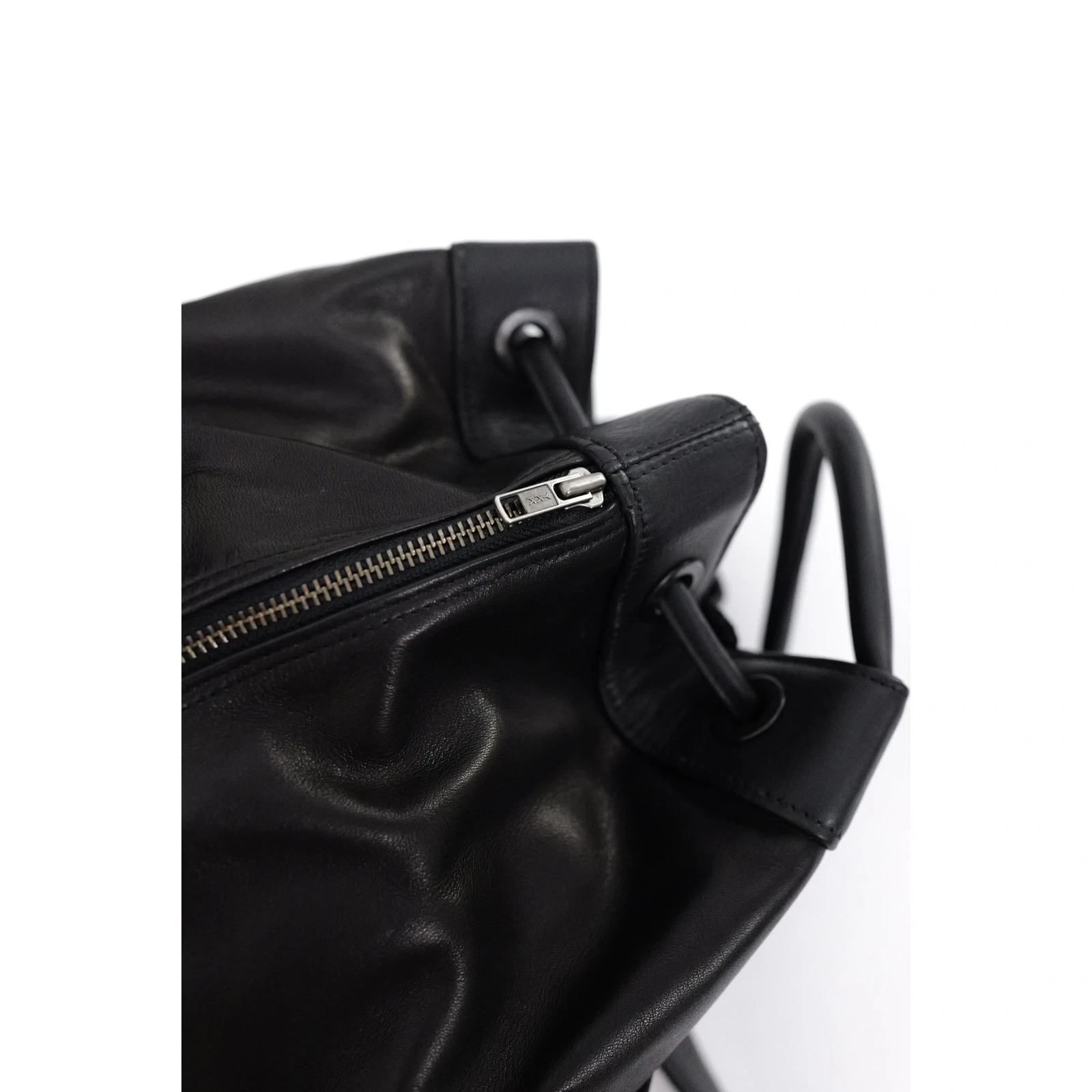 ISSEY MIYAKE Cartable en cuir Noir vintage, passéist — photo 9