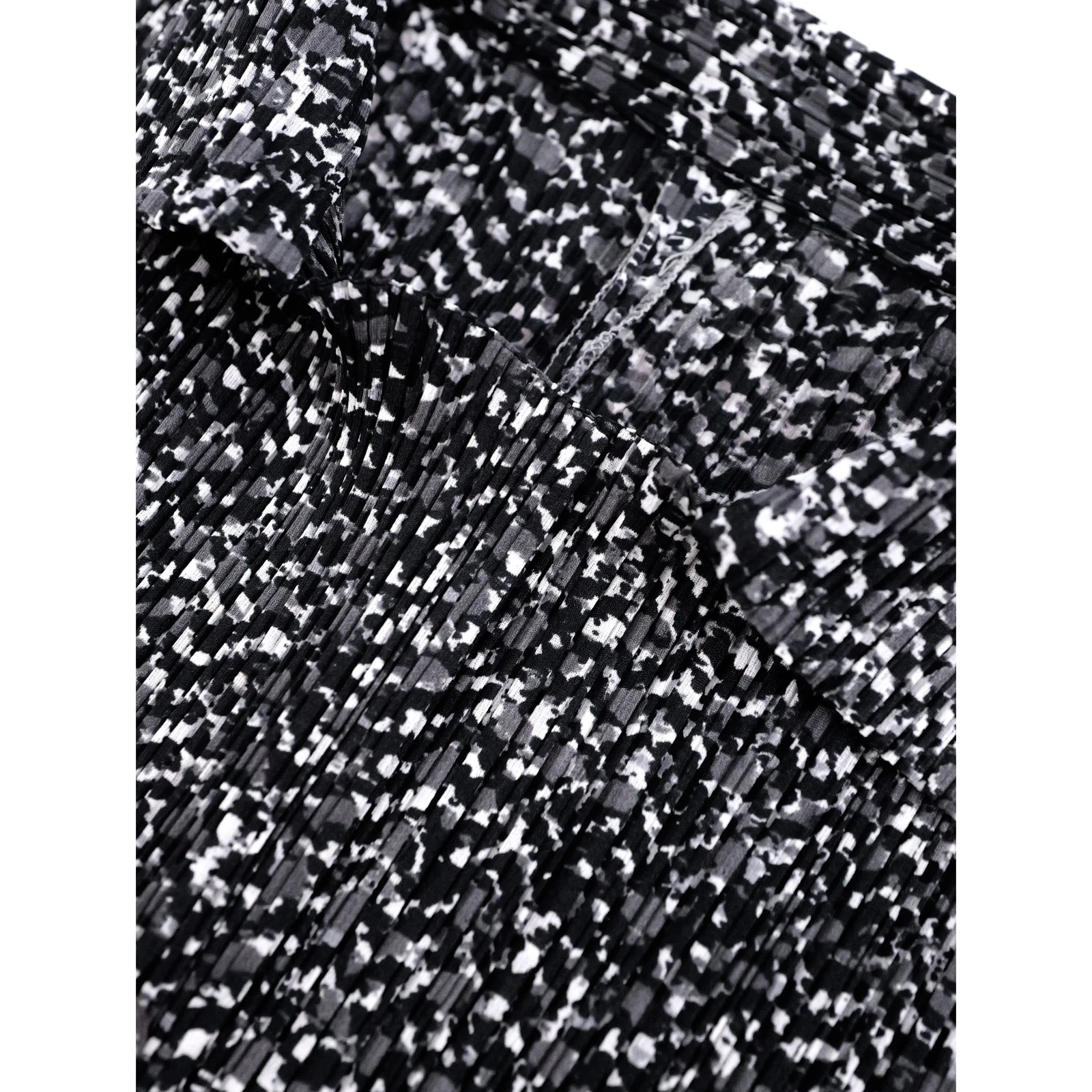 ISSEY MIYAKE Chemise Noir vintage, passéist — photo 7