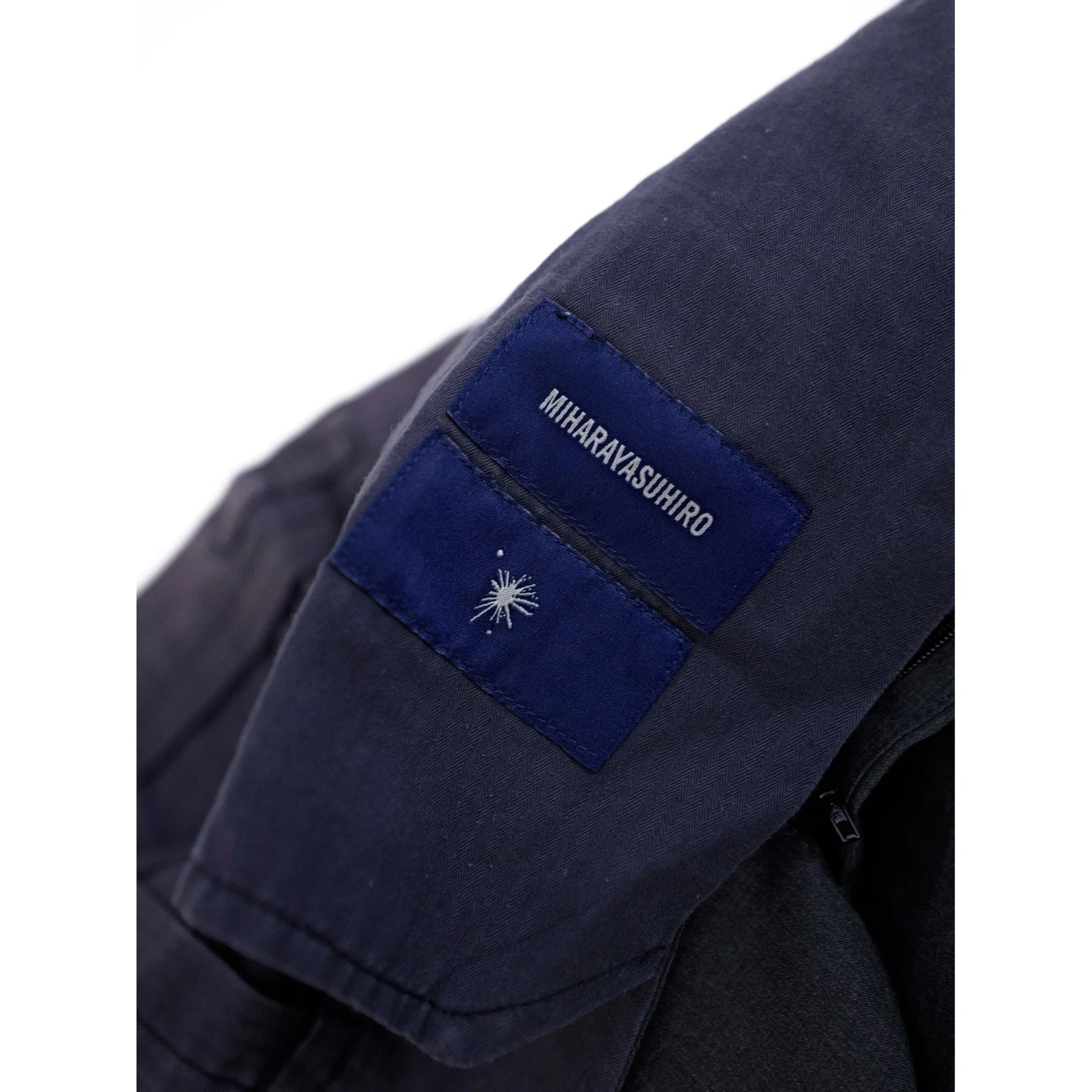 MAISON MIHARA YASUHIRO Short en laine Noir vintage, passéist — photo 8