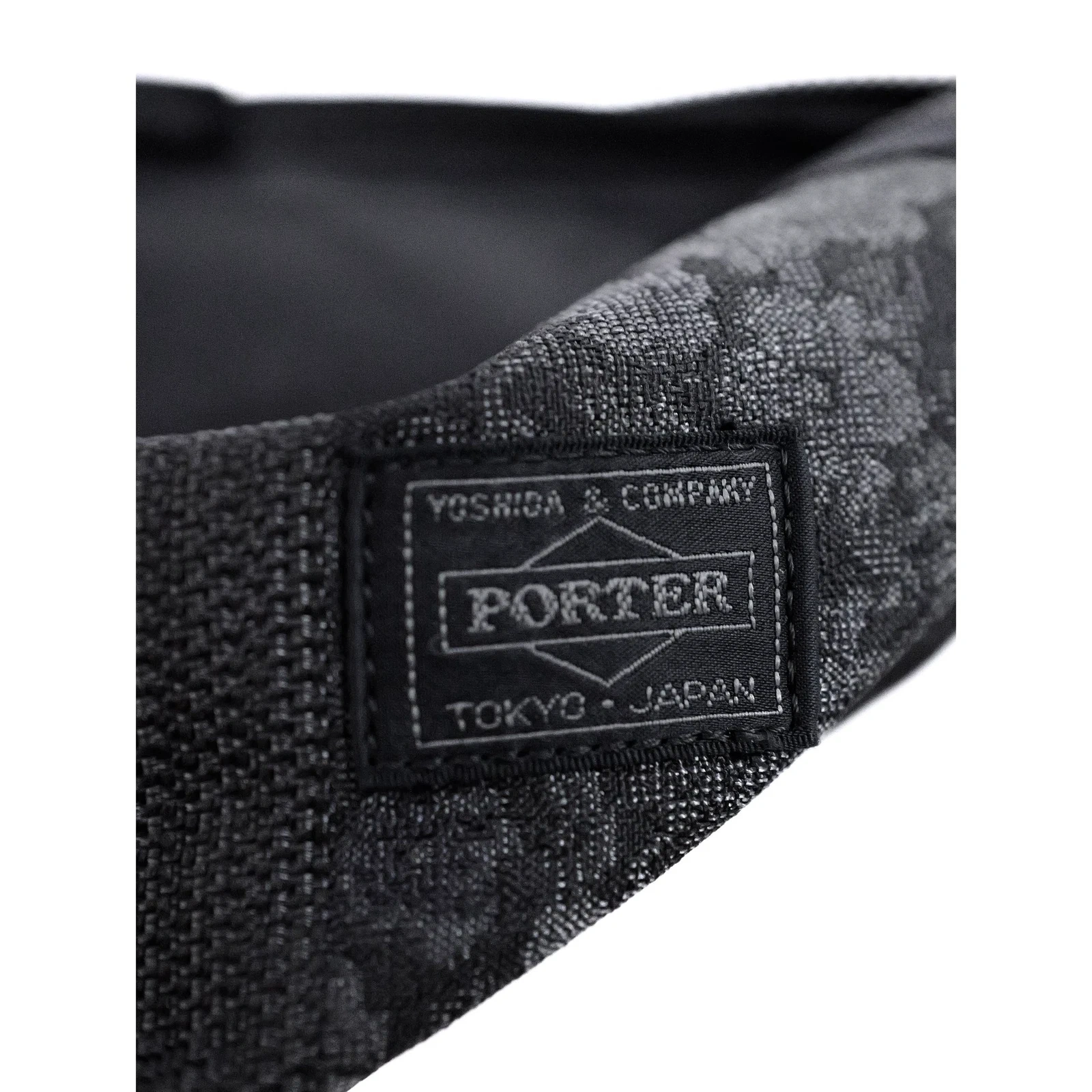PORTER BY YOSHIDA KABAN Sac banane Anthracite vintage, passéist — photo 11