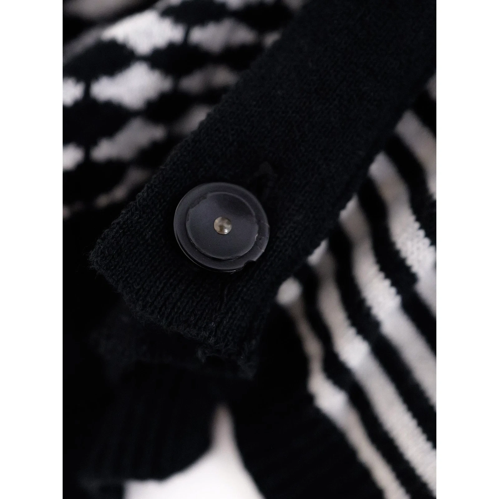 MAISON MIHARA YASUHIRO Cardigan Noir vintage, passéist — photo 9