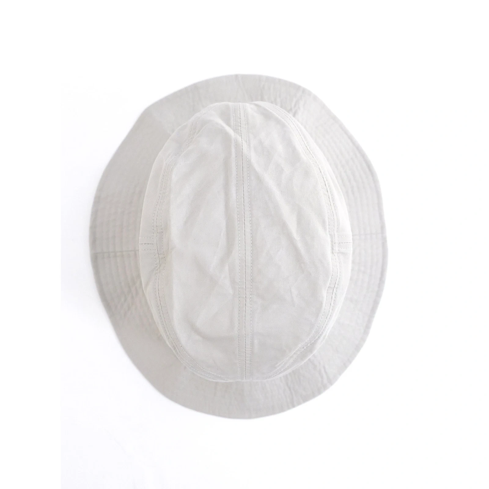 ISSEY MIYAKE Chapeau / bonnet Gris vintage, passéist — photo 4