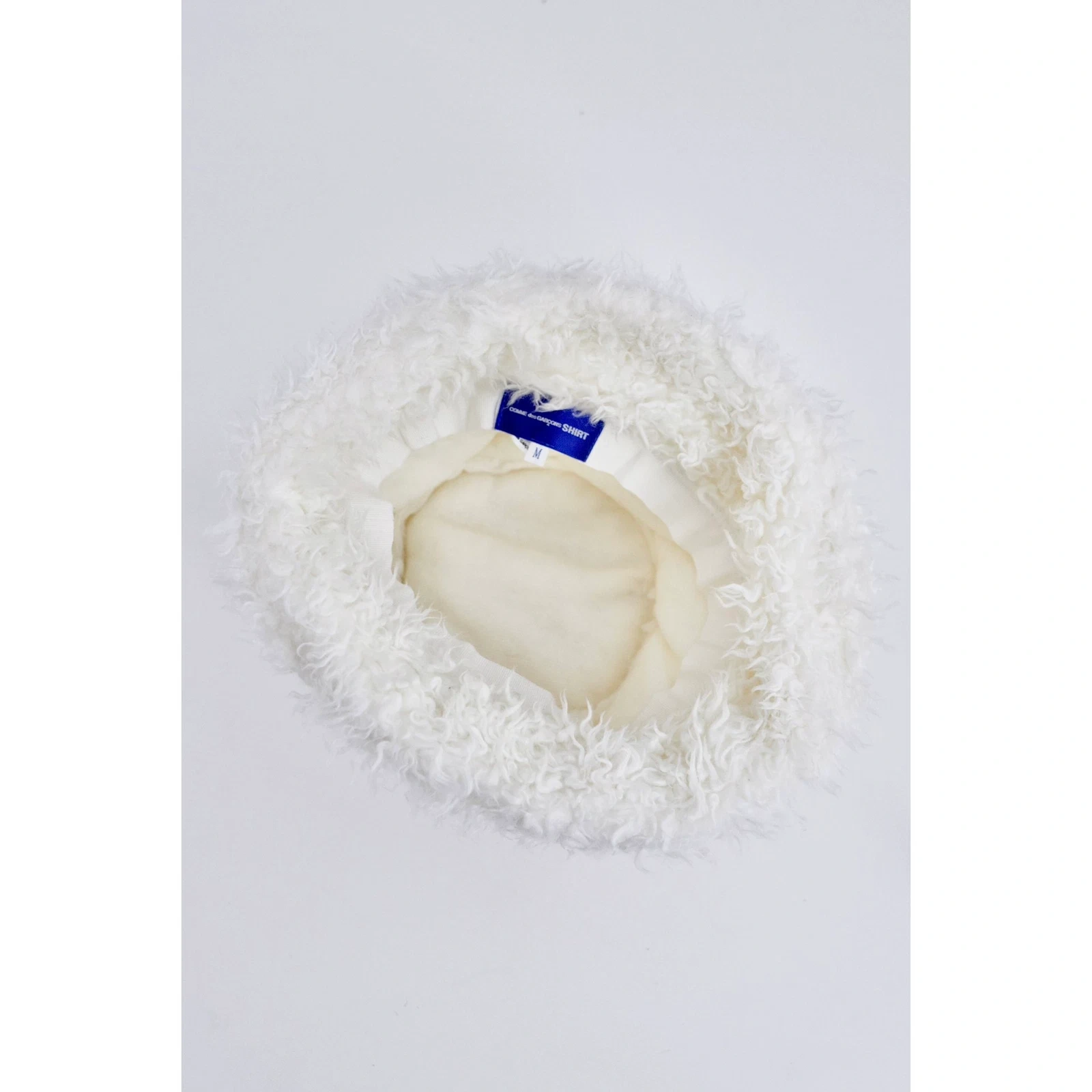 COMME DES GARÇONS Chapeau / bonnet Blanc vintage, passéist — photo 8