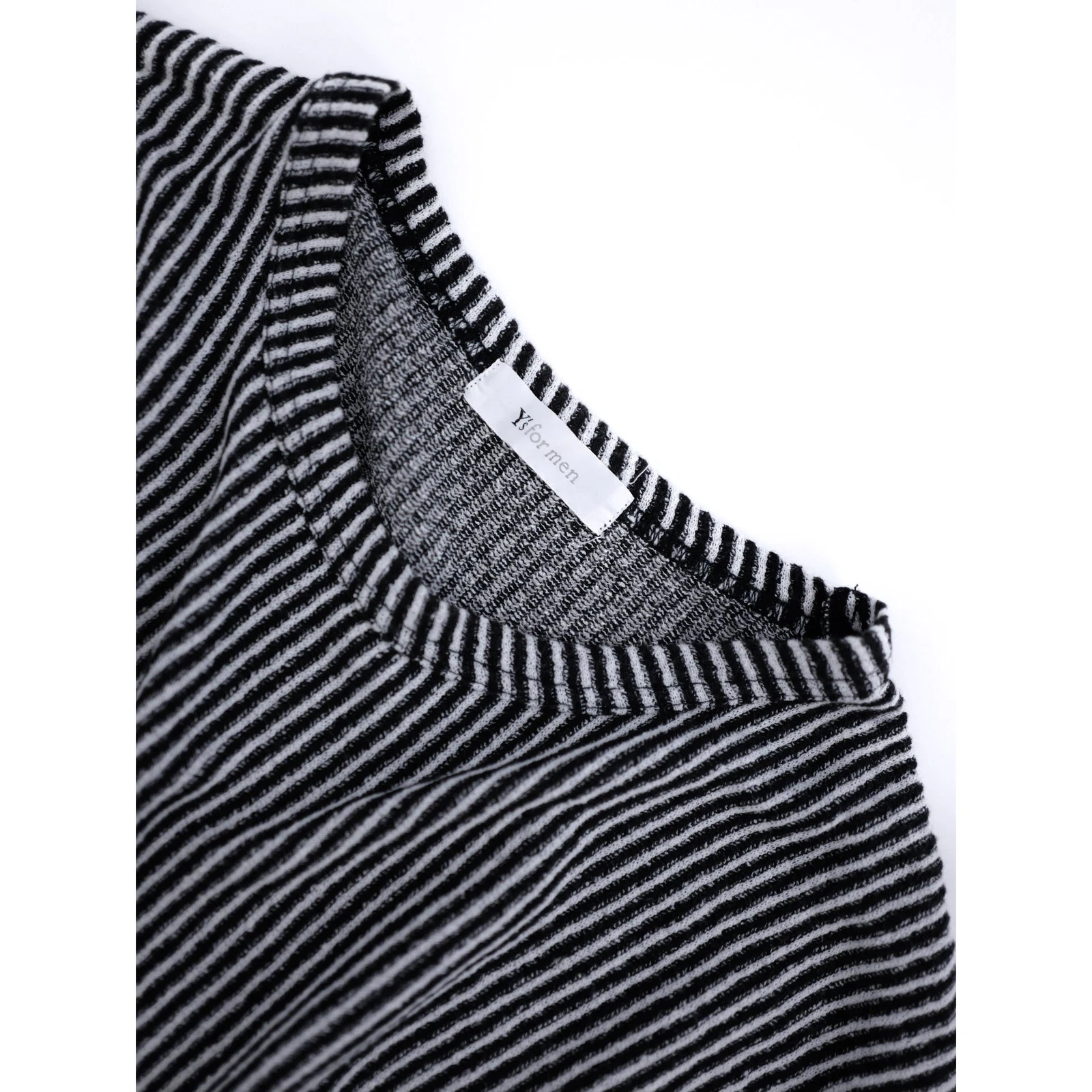 YOHJI YAMAMOTO T-shirt Noir vintage, passéist — photo 5