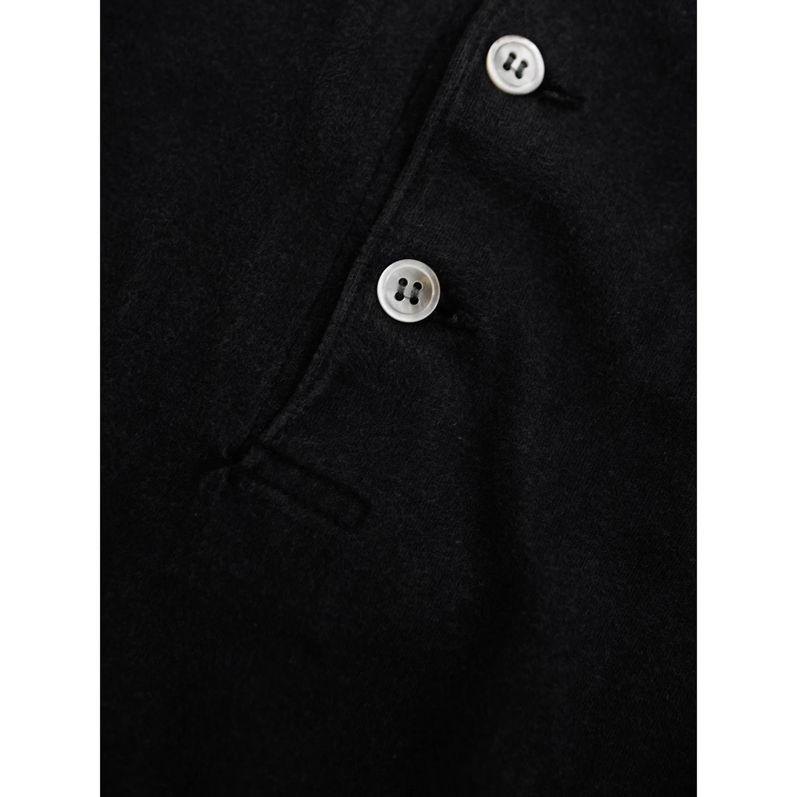 YOHJI YAMAMOTO Polo Noir vintage, passéist — photo 8