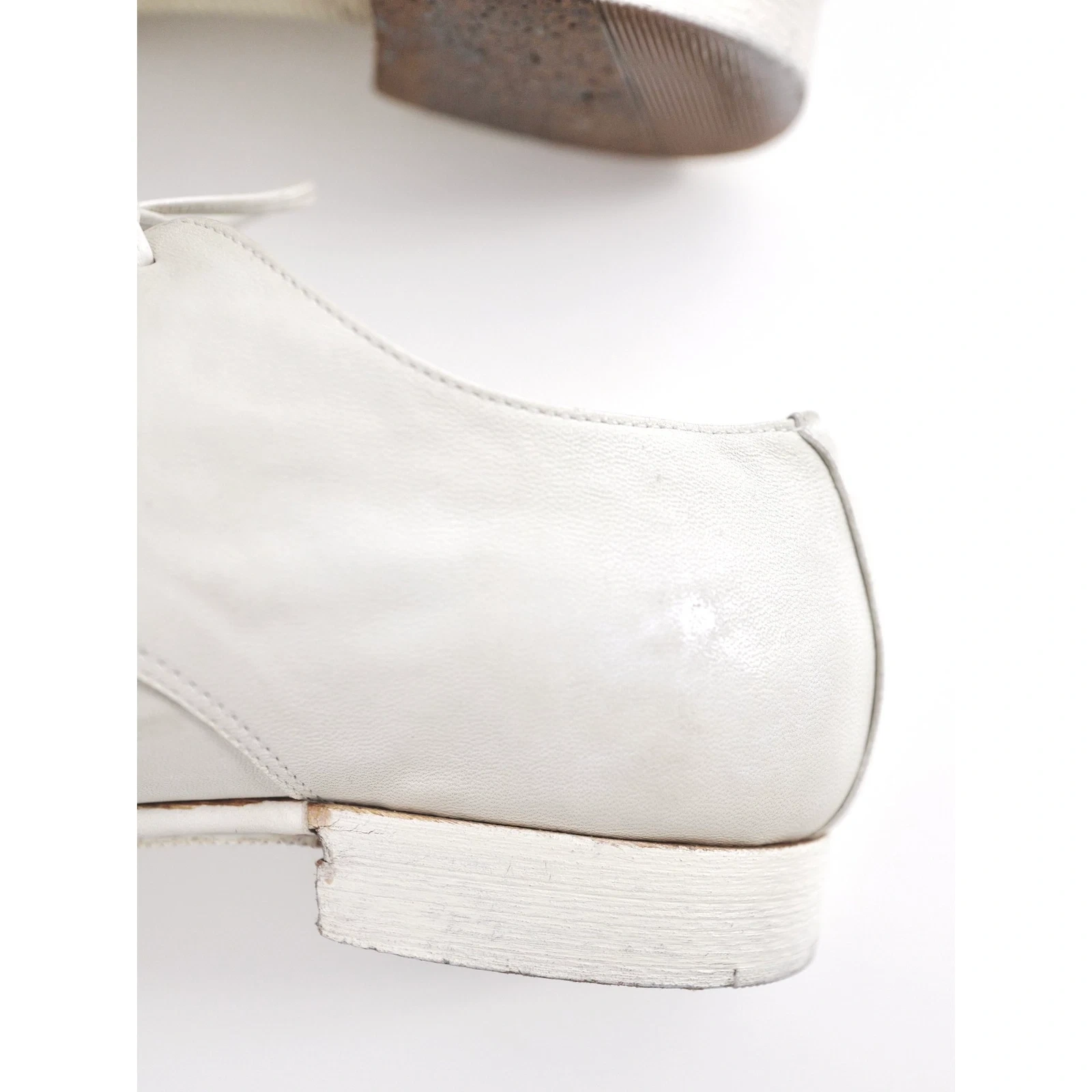 YOHJI YAMAMOTO Derbies en cuir Blanc vintage, passéist — photo 12