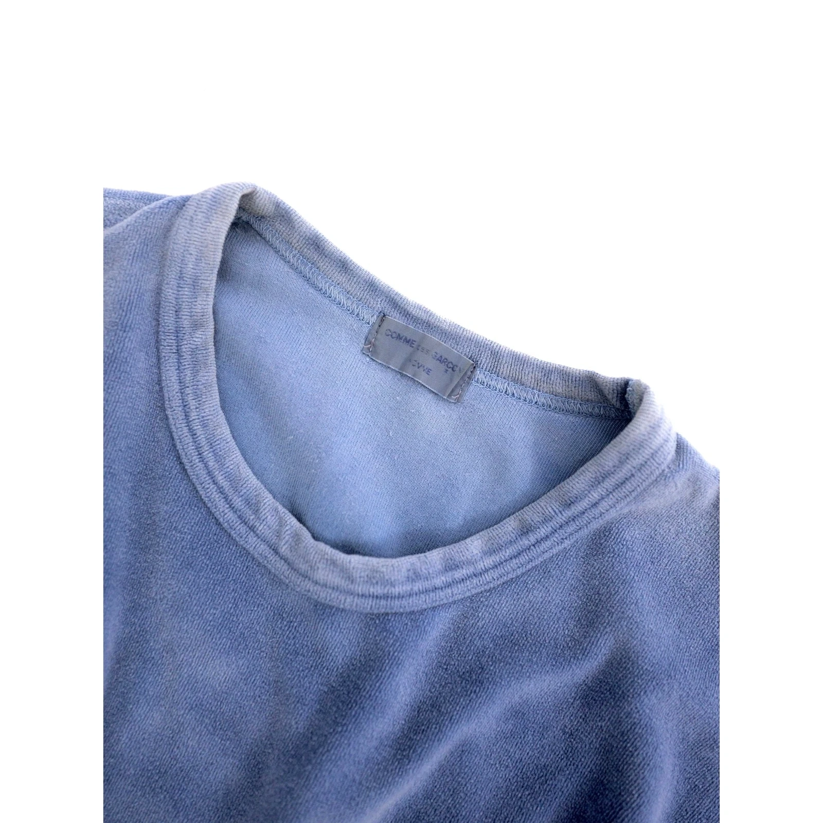 COMME DES GARÇONS Tee shirt Bleu vintage, passéist — photo 4