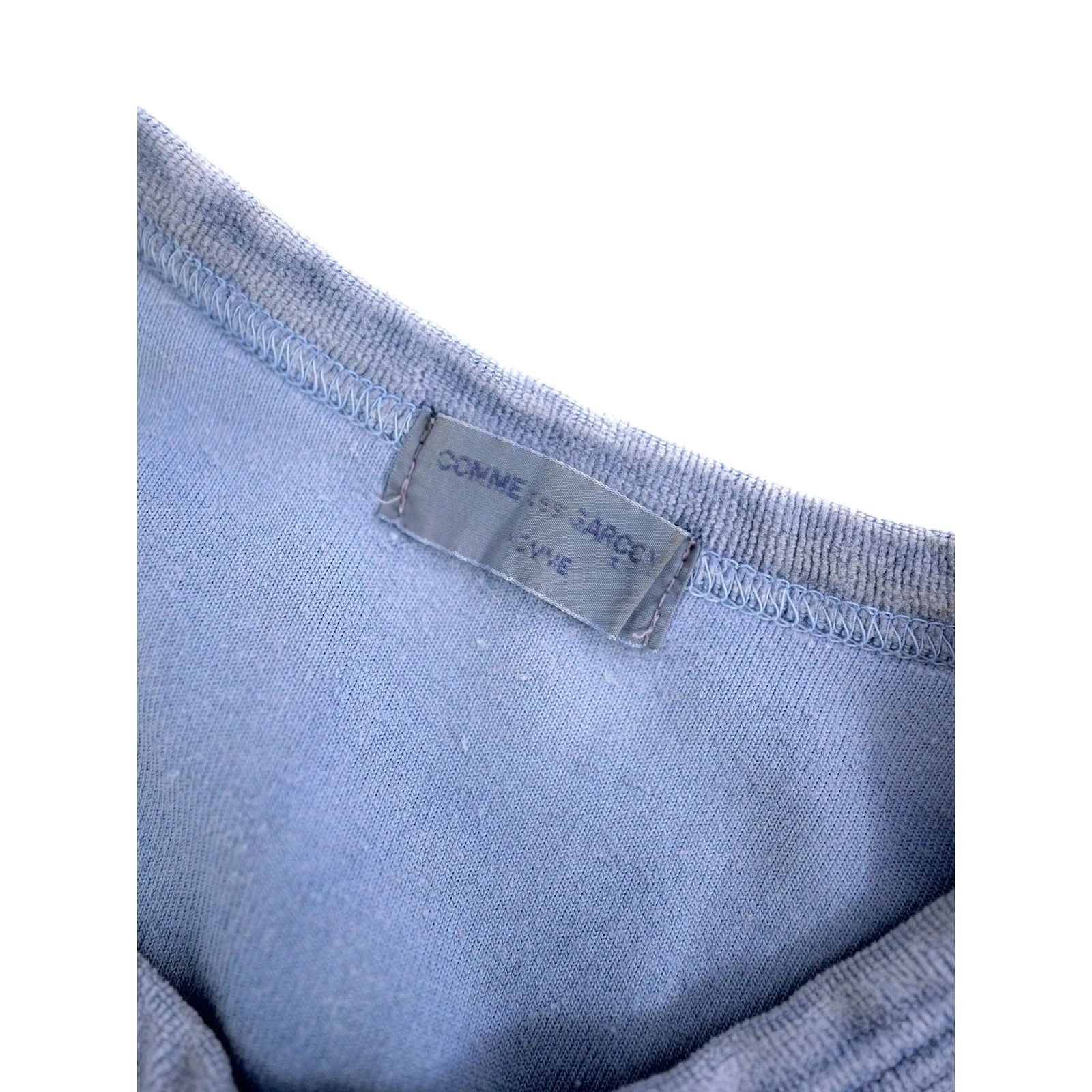 COMME DES GARÇONS Tee shirt Bleu vintage, passéist — photo 5