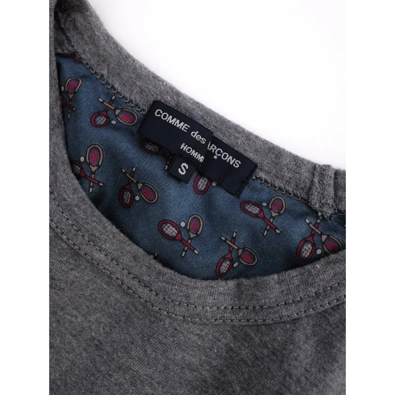 COMME DES GARÇONS Tee shirt Gris vintage, passéist — photo 4