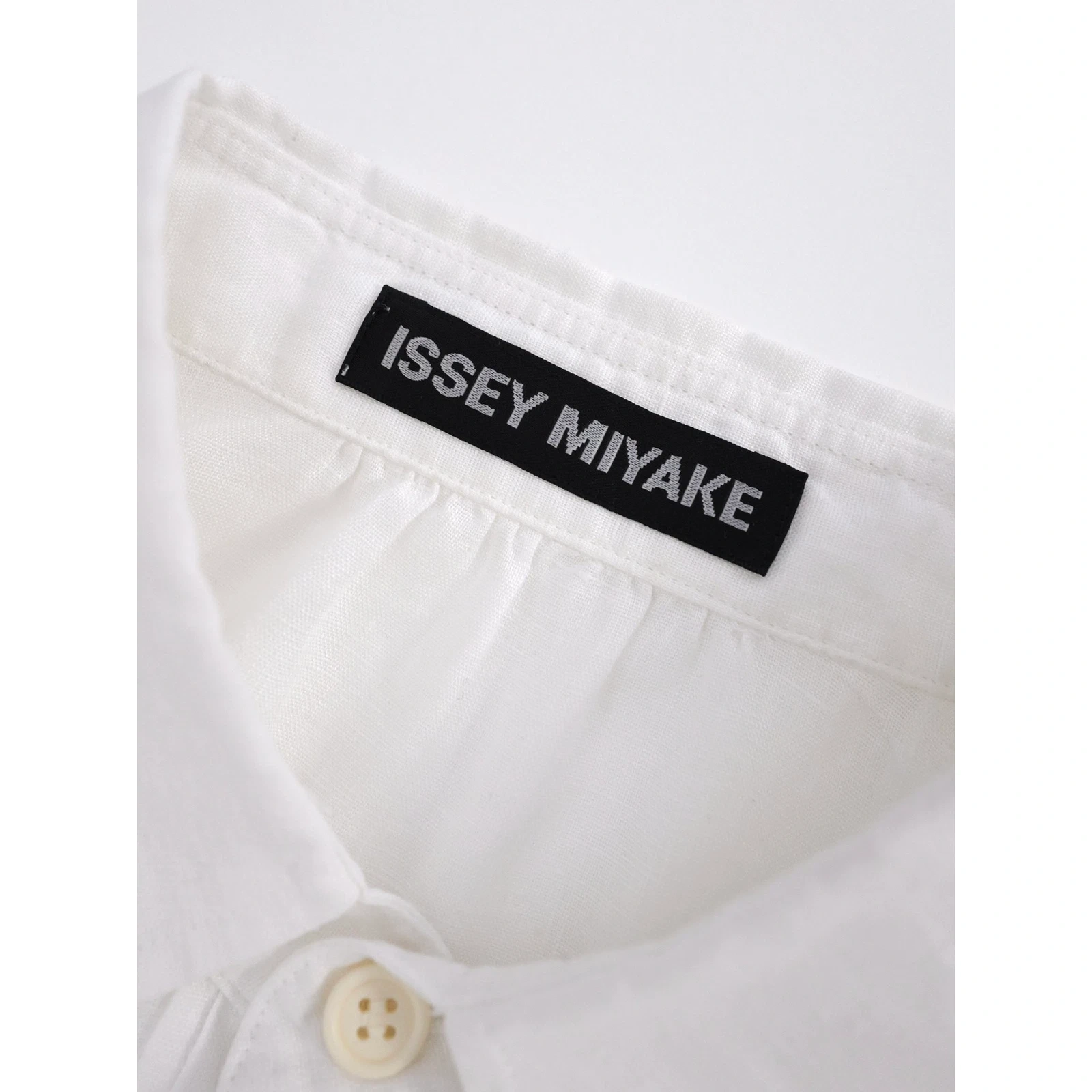 ISSEY MIYAKE Chemise en lin Blanc vintage, passéist — photo 3